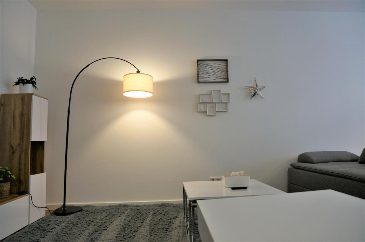 Mein Apartment, Stars Mit Balkon Und Klima Fuer Bis Zu 4 Personen Frankenthal (Rhineland-Palatinate)