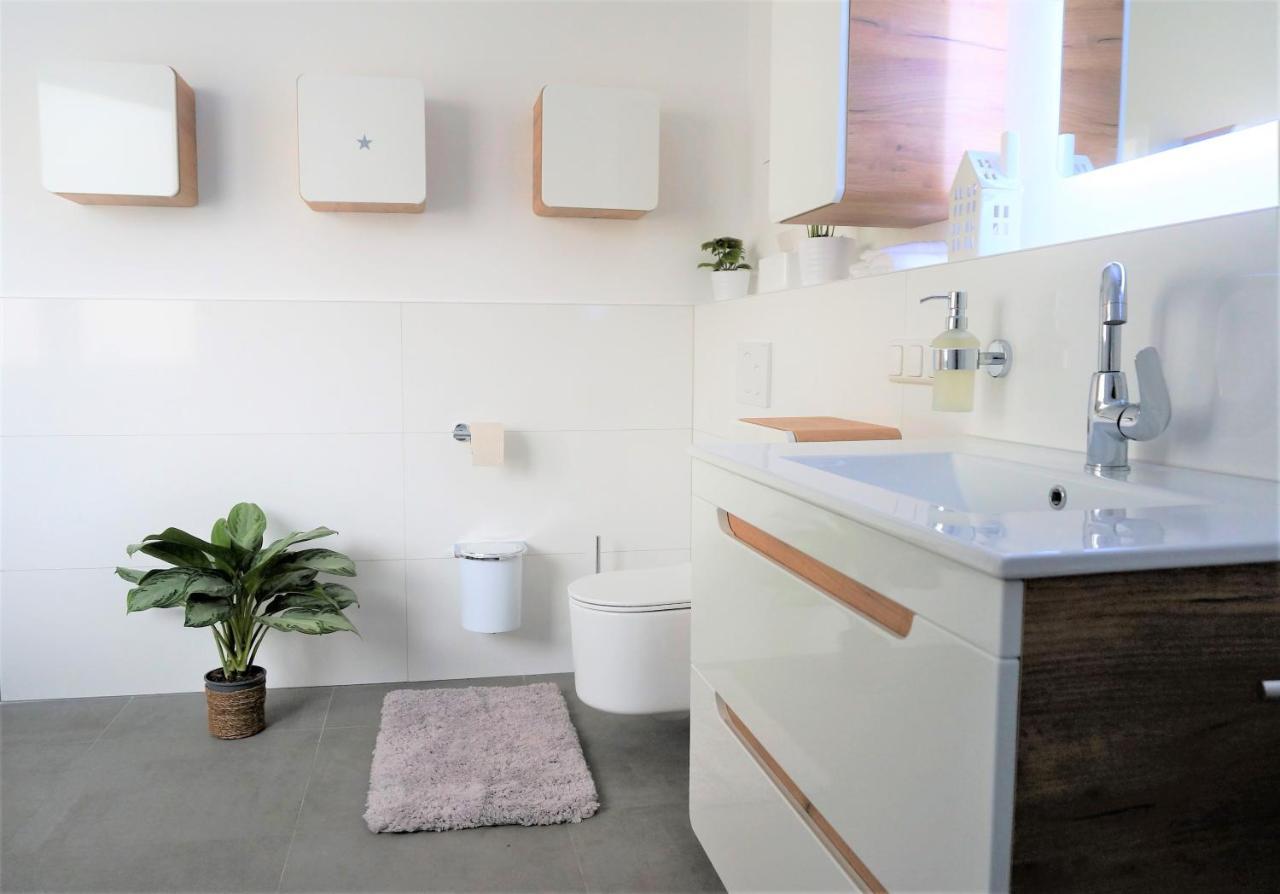 Mein Apartment, Stars Mit Balkon Und Klima Fuer Bis Zu 4 Personen Appartamento